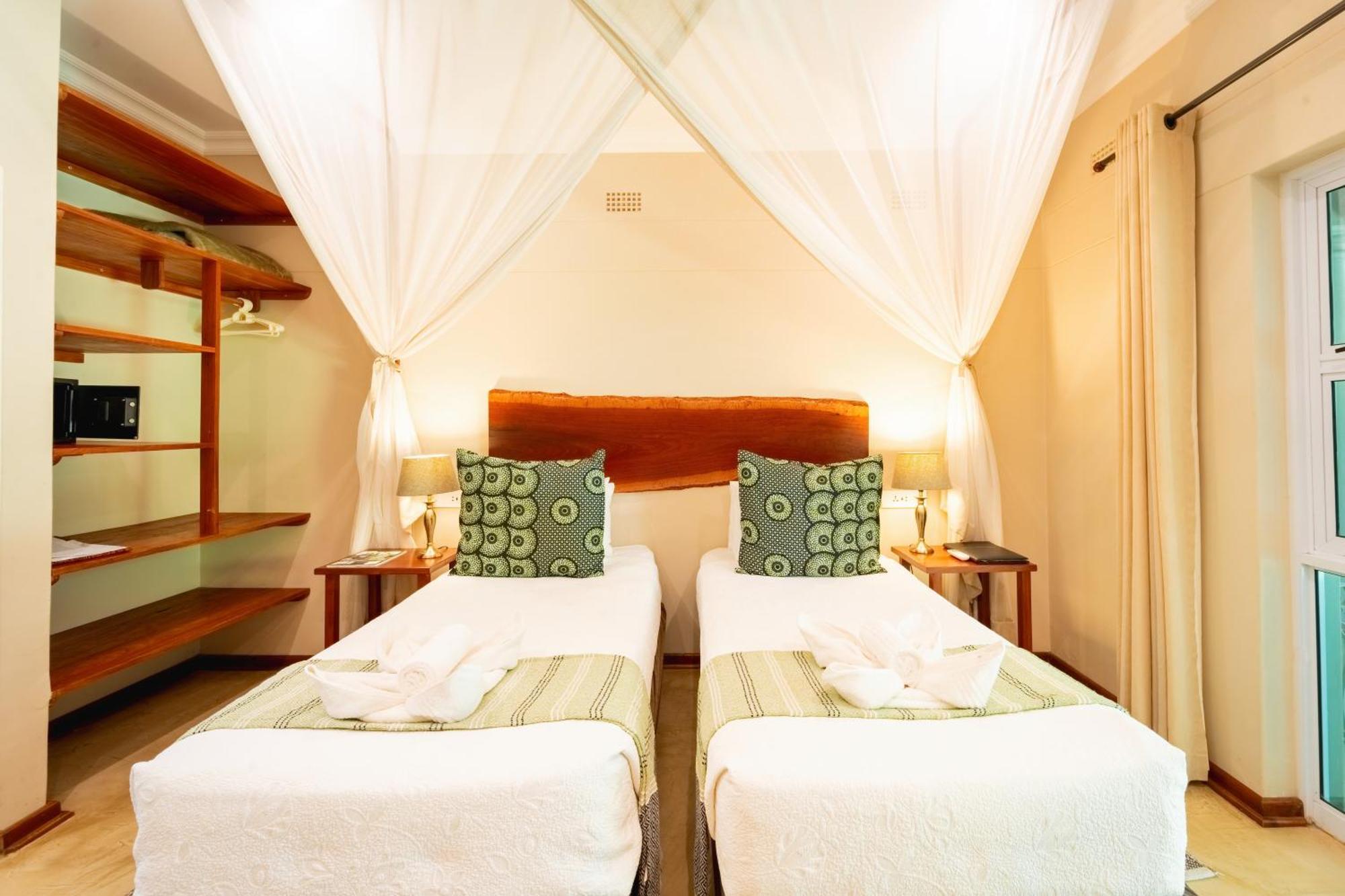 Bayete Guest Lodge Victoria Falls Eksteriør billede