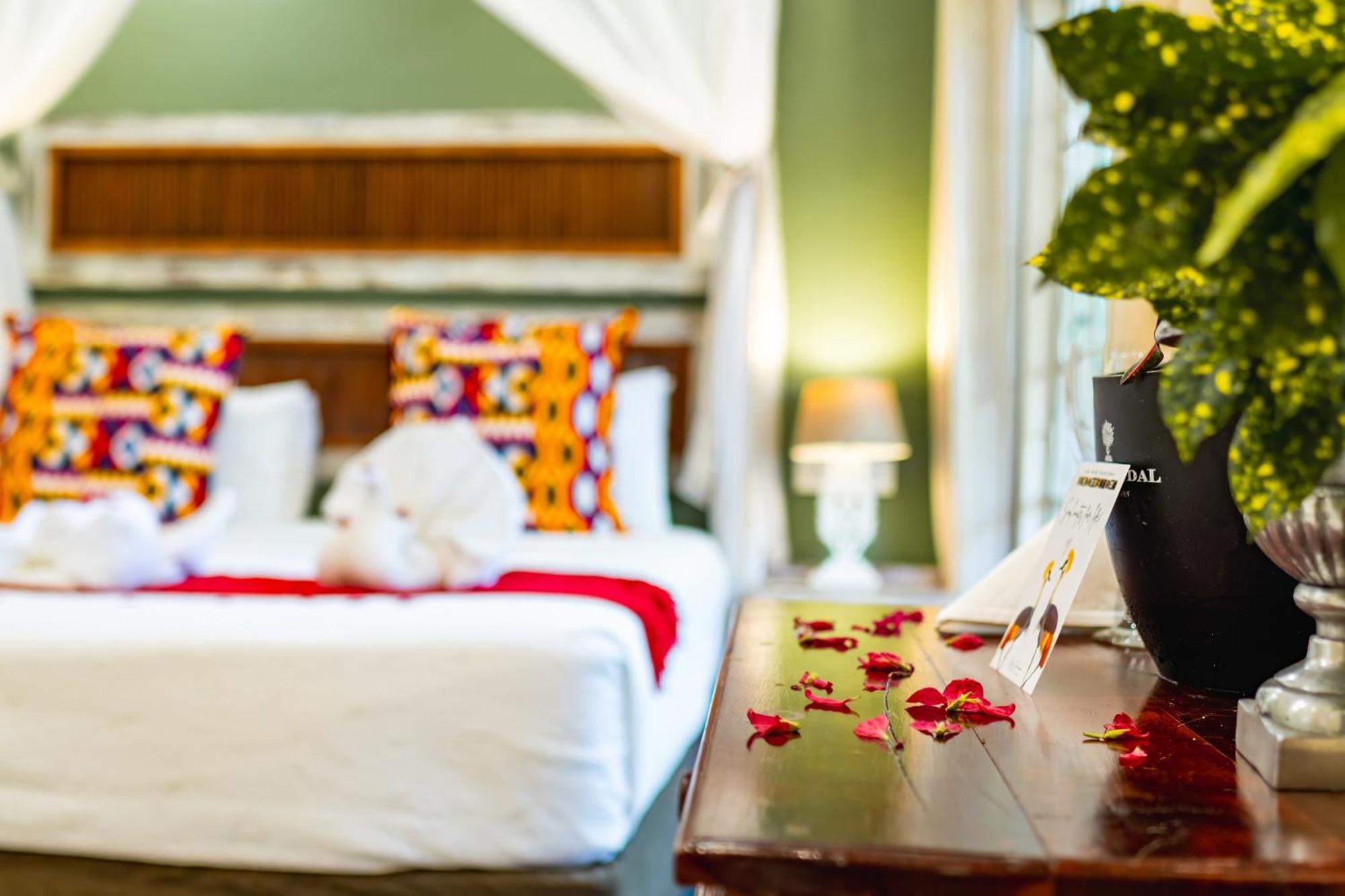 Bayete Guest Lodge Victoria Falls Eksteriør billede