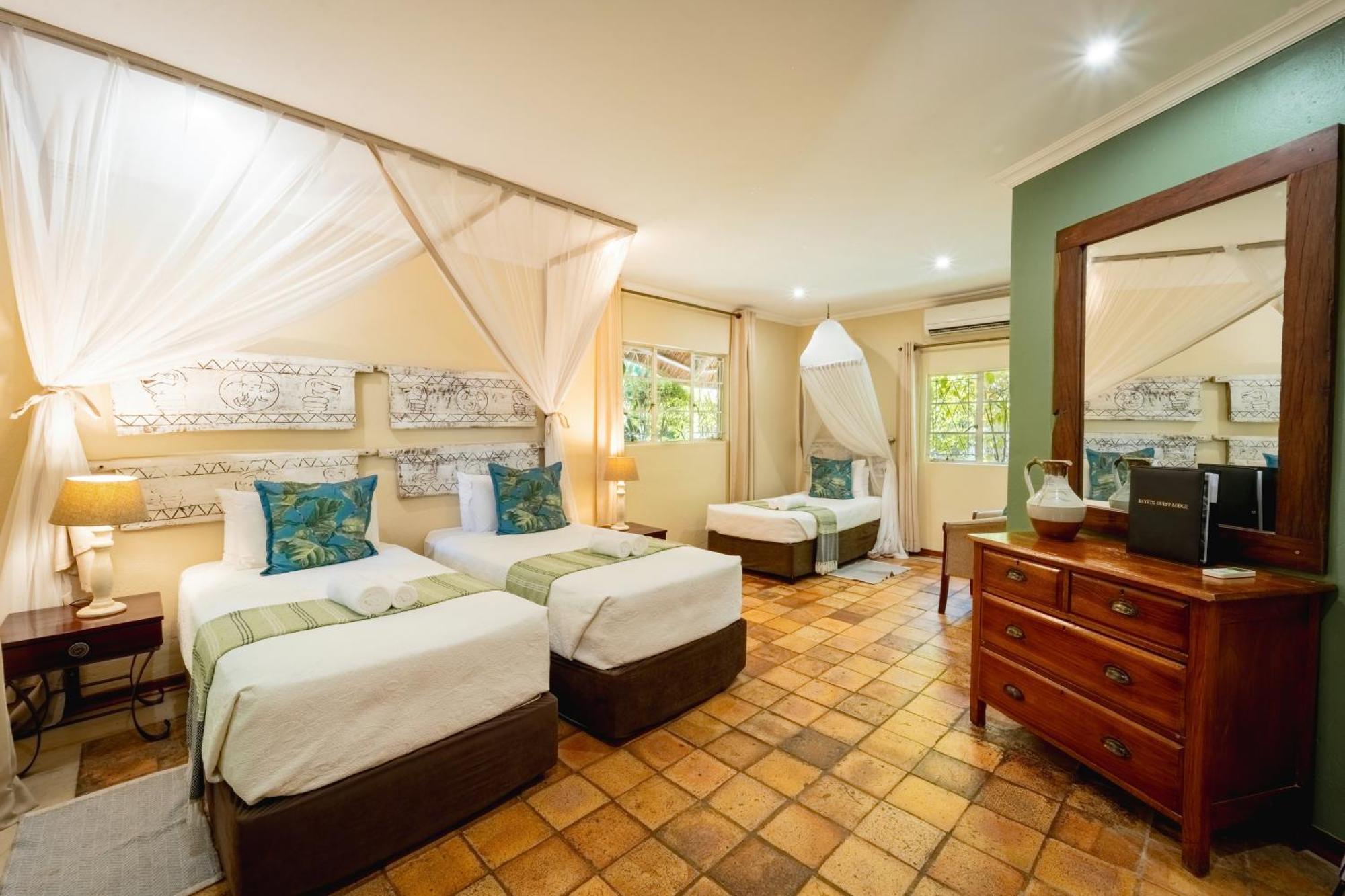 Bayete Guest Lodge Victoria Falls Eksteriør billede